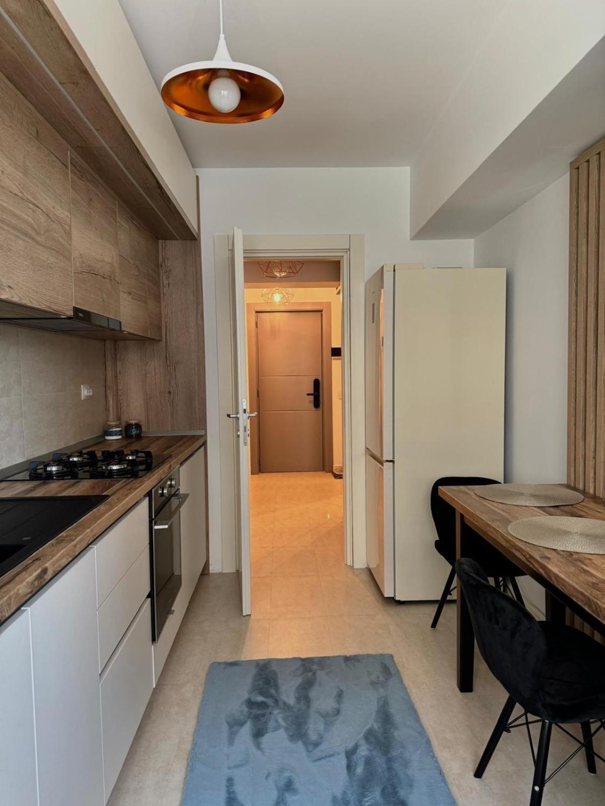 Luxury Blue Apartment Iasi Exterior photo
