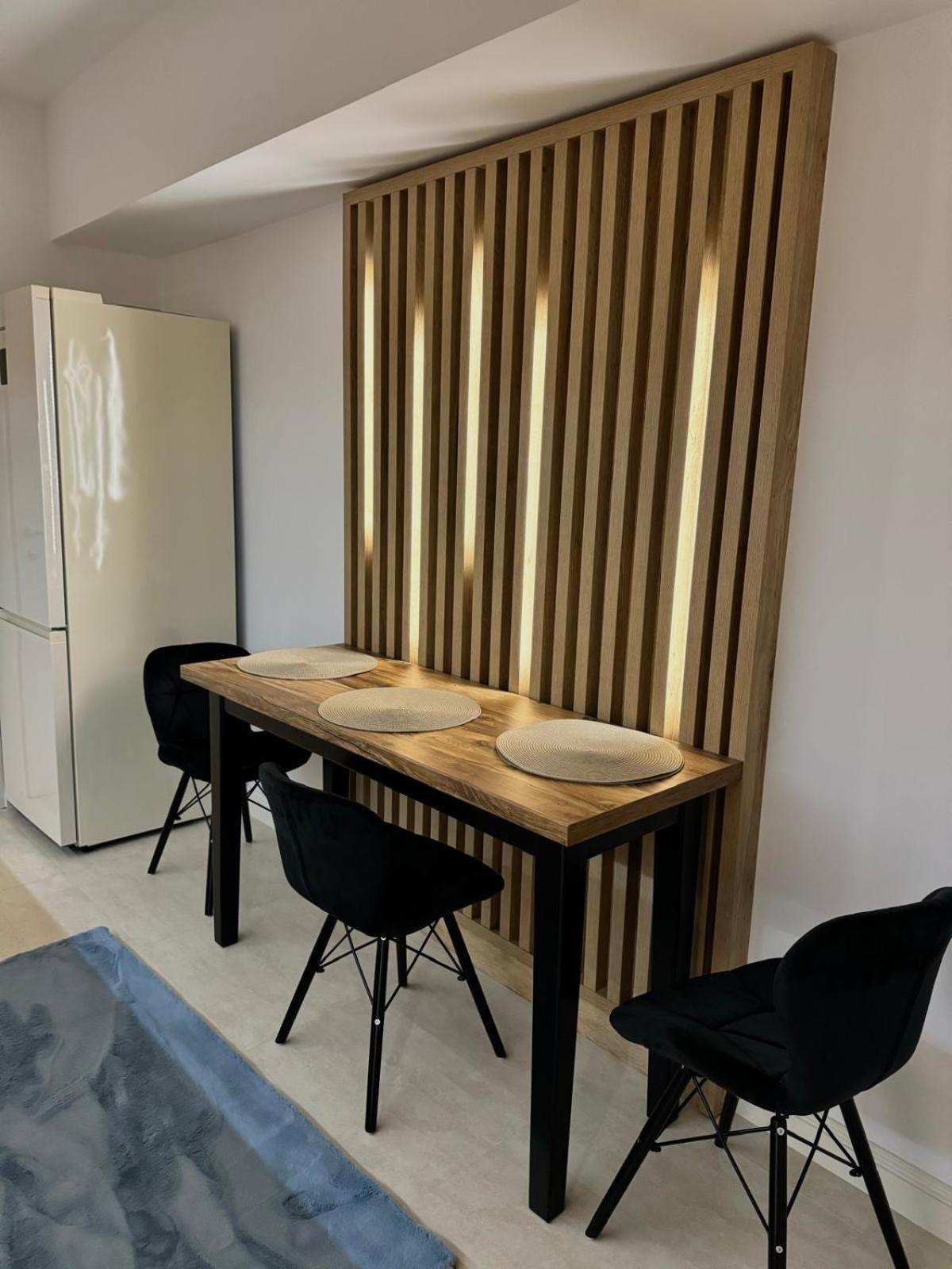 Luxury Blue Apartment Iasi Exterior photo